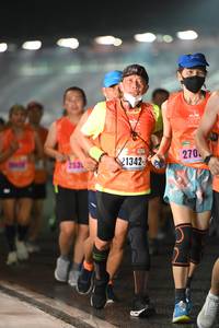 BIB: 270, 253
                            <button type="button" onclick="openModal(16998900)" class="btn btn-primary btn-sm float-right btn-popup" data-toggle="modal" data-target=".modal-high-quality">
                        <i class="fas fa-shopping-cart"></i> Add to Cart
                    </button>
                                            <button type="button" onclick="isThisMe(16998900, true)" class="btn btn-success btn-sm float-right btn-popup btn-isme hidden" data-toggle="tooltip" data-placement="bottom" title="นี่คือรูปของคุณใช่ไหม คลิกที่นี่เพื่อเอาเข้าอัลบั้ม">
                        <i class="fas fa-plus"></i> Add to album
                    </button>
                    <button type="button" onclick="isThisMe(16998900, false)" class="btn btn-warning btn-sm float-right btn-popup btn-isnotme hidden">
                        <i class="fas fa-ban"></i> Remove from album
                    </button>