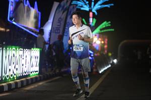 BIB: 000, 42671
                            <button type="button" onclick="openModal(17211473)" class="btn btn-primary btn-sm float-right btn-popup" data-toggle="modal" data-target=".modal-high-quality">
                        <i class="fas fa-shopping-cart"></i> Add to Cart
                    </button>
                                            <button type="button" onclick="isThisMe(17211473, true)" class="btn btn-success btn-sm float-right btn-popup btn-isme hidden" data-toggle="tooltip" data-placement="bottom" title="นี่คือรูปของคุณใช่ไหม คลิกที่นี่เพื่อเอาเข้าอัลบั้ม">
                        <i class="fas fa-plus"></i> Add to album
                    </button>
                    <button type="button" onclick="isThisMe(17211473, false)" class="btn btn-warning btn-sm float-right btn-popup btn-isnotme hidden">
                        <i class="fas fa-ban"></i> Remove from album
                    </button>