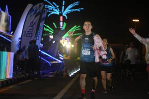 BIB: 734
                            <button type="button" onclick="openModal(17210315)" class="btn btn-primary btn-sm float-right btn-popup" data-toggle="modal" data-target=".modal-high-quality">
                        <i class="fas fa-shopping-cart"></i> Add to Cart
                    </button>
                                            <button type="button" onclick="isThisMe(17210315, true)" class="btn btn-success btn-sm float-right btn-popup btn-isme hidden" data-toggle="tooltip" data-placement="bottom" title="นี่คือรูปของคุณใช่ไหม คลิกที่นี่เพื่อเอาเข้าอัลบั้ม">
                        <i class="fas fa-plus"></i> Add to album
                    </button>
                    <button type="button" onclick="isThisMe(17210315, false)" class="btn btn-warning btn-sm float-right btn-popup btn-isnotme hidden">
                        <i class="fas fa-ban"></i> Remove from album
                    </button>