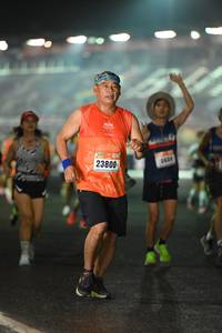 BIB: 23800, 0604
                            <button type="button" onclick="openModal(16989684)" class="btn btn-primary btn-sm float-right btn-popup" data-toggle="modal" data-target=".modal-high-quality">
                        <i class="fas fa-shopping-cart"></i> Add to Cart
                    </button>
                                            <button type="button" onclick="isThisMe(16989684, true)" class="btn btn-success btn-sm float-right btn-popup btn-isme hidden" data-toggle="tooltip" data-placement="bottom" title="นี่คือรูปของคุณใช่ไหม คลิกที่นี่เพื่อเอาเข้าอัลบั้ม">
                        <i class="fas fa-plus"></i> Add to album
                    </button>
                    <button type="button" onclick="isThisMe(16989684, false)" class="btn btn-warning btn-sm float-right btn-popup btn-isnotme hidden">
                        <i class="fas fa-ban"></i> Remove from album
                    </button>