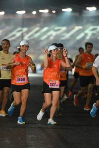 BIB: 215, 26204, 255
                            <button type="button" onclick="openModal(16982260)" class="btn btn-primary btn-sm float-right btn-popup" data-toggle="modal" data-target=".modal-high-quality">
                        <i class="fas fa-shopping-cart"></i> Add to Cart
                    </button>
                                            <button type="button" onclick="isThisMe(16982260, true)" class="btn btn-success btn-sm float-right btn-popup btn-isme hidden" data-toggle="tooltip" data-placement="bottom" title="นี่คือรูปของคุณใช่ไหม คลิกที่นี่เพื่อเอาเข้าอัลบั้ม">
                        <i class="fas fa-plus"></i> Add to album
                    </button>
                    <button type="button" onclick="isThisMe(16982260, false)" class="btn btn-warning btn-sm float-right btn-popup btn-isnotme hidden">
                        <i class="fas fa-ban"></i> Remove from album
                    </button>