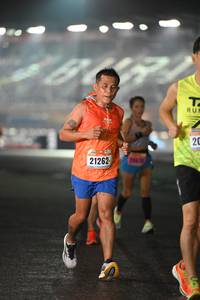 BIB: 21262
                            <button type="button" onclick="openModal(16969288)" class="btn btn-primary btn-sm float-right btn-popup" data-toggle="modal" data-target=".modal-high-quality">
                        <i class="fas fa-shopping-cart"></i> Add to Cart
                    </button>
                                            <button type="button" onclick="isThisMe(16969288, true)" class="btn btn-success btn-sm float-right btn-popup btn-isme hidden" data-toggle="tooltip" data-placement="bottom" title="นี่คือรูปของคุณใช่ไหม คลิกที่นี่เพื่อเอาเข้าอัลบั้ม">
                        <i class="fas fa-plus"></i> Add to album
                    </button>
                    <button type="button" onclick="isThisMe(16969288, false)" class="btn btn-warning btn-sm float-right btn-popup btn-isnotme hidden">
                        <i class="fas fa-ban"></i> Remove from album
                    </button>