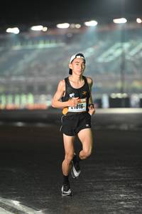 BIB: 016
                            <button type="button" onclick="openModal(16960747)" class="btn btn-primary btn-sm float-right btn-popup" data-toggle="modal" data-target=".modal-high-quality">
                        <i class="fas fa-shopping-cart"></i> Add to Cart
                    </button>
                                            <button type="button" onclick="isThisMe(16960747, true)" class="btn btn-success btn-sm float-right btn-popup btn-isme hidden" data-toggle="tooltip" data-placement="bottom" title="นี่คือรูปของคุณใช่ไหม คลิกที่นี่เพื่อเอาเข้าอัลบั้ม">
                        <i class="fas fa-plus"></i> Add to album
                    </button>
                    <button type="button" onclick="isThisMe(16960747, false)" class="btn btn-warning btn-sm float-right btn-popup btn-isnotme hidden">
                        <i class="fas fa-ban"></i> Remove from album
                    </button>