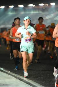 BIB: 26299
                            <button type="button" onclick="openModal(16999845)" class="btn btn-primary btn-sm float-right btn-popup" data-toggle="modal" data-target=".modal-high-quality">
                        <i class="fas fa-shopping-cart"></i> Add to Cart
                    </button>
                                            <button type="button" onclick="isThisMe(16999845, true)" class="btn btn-success btn-sm float-right btn-popup btn-isme hidden" data-toggle="tooltip" data-placement="bottom" title="นี่คือรูปของคุณใช่ไหม คลิกที่นี่เพื่อเอาเข้าอัลบั้ม">
                        <i class="fas fa-plus"></i> Add to album
                    </button>
                    <button type="button" onclick="isThisMe(16999845, false)" class="btn btn-warning btn-sm float-right btn-popup btn-isnotme hidden">
                        <i class="fas fa-ban"></i> Remove from album
                    </button>