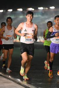 BIB: 431, 24328, 201
                            <button type="button" onclick="openModal(16954925)" class="btn btn-primary btn-sm float-right btn-popup" data-toggle="modal" data-target=".modal-high-quality">
                        <i class="fas fa-shopping-cart"></i> Add to Cart
                    </button>
                                            <button type="button" onclick="isThisMe(16954925, true)" class="btn btn-success btn-sm float-right btn-popup btn-isme hidden" data-toggle="tooltip" data-placement="bottom" title="นี่คือรูปของคุณใช่ไหม คลิกที่นี่เพื่อเอาเข้าอัลบั้ม">
                        <i class="fas fa-plus"></i> Add to album
                    </button>
                    <button type="button" onclick="isThisMe(16954925, false)" class="btn btn-warning btn-sm float-right btn-popup btn-isnotme hidden">
                        <i class="fas fa-ban"></i> Remove from album
                    </button>