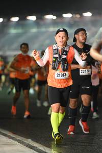 BIB: 23474, 21913
                            <button type="button" onclick="openModal(16974626)" class="btn btn-primary btn-sm float-right btn-popup" data-toggle="modal" data-target=".modal-high-quality">
                        <i class="fas fa-shopping-cart"></i> Add to Cart
                    </button>
                                            <button type="button" onclick="isThisMe(16974626, true)" class="btn btn-success btn-sm float-right btn-popup btn-isme hidden" data-toggle="tooltip" data-placement="bottom" title="นี่คือรูปของคุณใช่ไหม คลิกที่นี่เพื่อเอาเข้าอัลบั้ม">
                        <i class="fas fa-plus"></i> Add to album
                    </button>
                    <button type="button" onclick="isThisMe(16974626, false)" class="btn btn-warning btn-sm float-right btn-popup btn-isnotme hidden">
                        <i class="fas fa-ban"></i> Remove from album
                    </button>