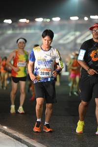 BIB: 2233, 20195
                            <button type="button" onclick="openModal(17017615)" class="btn btn-primary btn-sm float-right btn-popup" data-toggle="modal" data-target=".modal-high-quality">
                        <i class="fas fa-shopping-cart"></i> Add to Cart
                    </button>
                                            <button type="button" onclick="isThisMe(17017615, true)" class="btn btn-success btn-sm float-right btn-popup btn-isme hidden" data-toggle="tooltip" data-placement="bottom" title="นี่คือรูปของคุณใช่ไหม คลิกที่นี่เพื่อเอาเข้าอัลบั้ม">
                        <i class="fas fa-plus"></i> Add to album
                    </button>
                    <button type="button" onclick="isThisMe(17017615, false)" class="btn btn-warning btn-sm float-right btn-popup btn-isnotme hidden">
                        <i class="fas fa-ban"></i> Remove from album
                    </button>