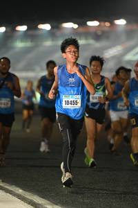 BIB: 421, 10455, 1003
                            <button type="button" onclick="openModal(17041425)" class="btn btn-primary btn-sm float-right btn-popup" data-toggle="modal" data-target=".modal-high-quality">
                        <i class="fas fa-shopping-cart"></i> Add to Cart
                    </button>
                                            <button type="button" onclick="isThisMe(17041425, true)" class="btn btn-success btn-sm float-right btn-popup btn-isme hidden" data-toggle="tooltip" data-placement="bottom" title="นี่คือรูปของคุณใช่ไหม คลิกที่นี่เพื่อเอาเข้าอัลบั้ม">
                        <i class="fas fa-plus"></i> Add to album
                    </button>
                    <button type="button" onclick="isThisMe(17041425, false)" class="btn btn-warning btn-sm float-right btn-popup btn-isnotme hidden">
                        <i class="fas fa-ban"></i> Remove from album
                    </button>
