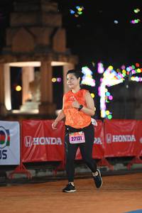 BIB: 27131
                            <button type="button" onclick="openModal(17180812)" class="btn btn-primary btn-sm float-right btn-popup" data-toggle="modal" data-target=".modal-high-quality">
                        <i class="fas fa-shopping-cart"></i> Add to Cart
                    </button>
                                            <button type="button" onclick="isThisMe(17180812, true)" class="btn btn-success btn-sm float-right btn-popup btn-isme hidden" data-toggle="tooltip" data-placement="bottom" title="นี่คือรูปของคุณใช่ไหม คลิกที่นี่เพื่อเอาเข้าอัลบั้ม">
                        <i class="fas fa-plus"></i> Add to album
                    </button>
                    <button type="button" onclick="isThisMe(17180812, false)" class="btn btn-warning btn-sm float-right btn-popup btn-isnotme hidden">
                        <i class="fas fa-ban"></i> Remove from album
                    </button>