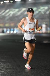 BIB: 6220
                            <button type="button" onclick="openModal(16959683)" class="btn btn-primary btn-sm float-right btn-popup" data-toggle="modal" data-target=".modal-high-quality">
                        <i class="fas fa-shopping-cart"></i> Add to Cart
                    </button>
                                            <button type="button" onclick="isThisMe(16959683, true)" class="btn btn-success btn-sm float-right btn-popup btn-isme hidden" data-toggle="tooltip" data-placement="bottom" title="นี่คือรูปของคุณใช่ไหม คลิกที่นี่เพื่อเอาเข้าอัลบั้ม">
                        <i class="fas fa-plus"></i> Add to album
                    </button>
                    <button type="button" onclick="isThisMe(16959683, false)" class="btn btn-warning btn-sm float-right btn-popup btn-isnotme hidden">
                        <i class="fas fa-ban"></i> Remove from album
                    </button>