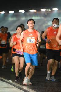 BIB: 20813, 27015
                            <button type="button" onclick="openModal(16994033)" class="btn btn-primary btn-sm float-right btn-popup" data-toggle="modal" data-target=".modal-high-quality">
                        <i class="fas fa-shopping-cart"></i> Add to Cart
                    </button>
                                            <button type="button" onclick="isThisMe(16994033, true)" class="btn btn-success btn-sm float-right btn-popup btn-isme hidden" data-toggle="tooltip" data-placement="bottom" title="นี่คือรูปของคุณใช่ไหม คลิกที่นี่เพื่อเอาเข้าอัลบั้ม">
                        <i class="fas fa-plus"></i> Add to album
                    </button>
                    <button type="button" onclick="isThisMe(16994033, false)" class="btn btn-warning btn-sm float-right btn-popup btn-isnotme hidden">
                        <i class="fas fa-ban"></i> Remove from album
                    </button>