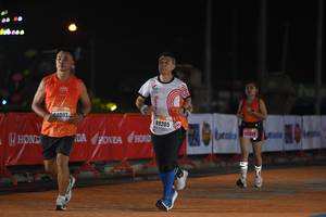 BIB: 4082, 89205, 25340
                            <button type="button" onclick="openModal(17164436)" class="btn btn-primary btn-sm float-right btn-popup" data-toggle="modal" data-target=".modal-high-quality">
                        <i class="fas fa-shopping-cart"></i> Add to Cart
                    </button>
                                            <button type="button" onclick="isThisMe(17164436, true)" class="btn btn-success btn-sm float-right btn-popup btn-isme hidden" data-toggle="tooltip" data-placement="bottom" title="นี่คือรูปของคุณใช่ไหม คลิกที่นี่เพื่อเอาเข้าอัลบั้ม">
                        <i class="fas fa-plus"></i> Add to album
                    </button>
                    <button type="button" onclick="isThisMe(17164436, false)" class="btn btn-warning btn-sm float-right btn-popup btn-isnotme hidden">
                        <i class="fas fa-ban"></i> Remove from album
                    </button>