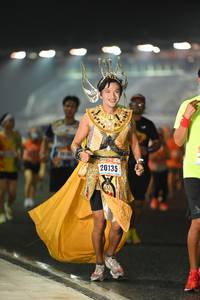 BIB: 20135
                            <button type="button" onclick="openModal(17017548)" class="btn btn-primary btn-sm float-right btn-popup" data-toggle="modal" data-target=".modal-high-quality">
                        <i class="fas fa-shopping-cart"></i> Add to Cart
                    </button>
                                            <button type="button" onclick="isThisMe(17017548, true)" class="btn btn-success btn-sm float-right btn-popup btn-isme hidden" data-toggle="tooltip" data-placement="bottom" title="นี่คือรูปของคุณใช่ไหม คลิกที่นี่เพื่อเอาเข้าอัลบั้ม">
                        <i class="fas fa-plus"></i> Add to album
                    </button>
                    <button type="button" onclick="isThisMe(17017548, false)" class="btn btn-warning btn-sm float-right btn-popup btn-isnotme hidden">
                        <i class="fas fa-ban"></i> Remove from album
                    </button>