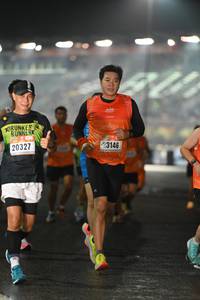 BIB: 20327, 23146
                            <button type="button" onclick="openModal(16967242)" class="btn btn-primary btn-sm float-right btn-popup" data-toggle="modal" data-target=".modal-high-quality">
                        <i class="fas fa-shopping-cart"></i> Add to Cart
                    </button>
                                            <button type="button" onclick="isThisMe(16967242, true)" class="btn btn-success btn-sm float-right btn-popup btn-isme hidden" data-toggle="tooltip" data-placement="bottom" title="นี่คือรูปของคุณใช่ไหม คลิกที่นี่เพื่อเอาเข้าอัลบั้ม">
                        <i class="fas fa-plus"></i> Add to album
                    </button>
                    <button type="button" onclick="isThisMe(16967242, false)" class="btn btn-warning btn-sm float-right btn-popup btn-isnotme hidden">
                        <i class="fas fa-ban"></i> Remove from album
                    </button>