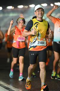 BIB: 25222, 21404
                            <button type="button" onclick="openModal(16990395)" class="btn btn-primary btn-sm float-right btn-popup" data-toggle="modal" data-target=".modal-high-quality">
                        <i class="fas fa-shopping-cart"></i> Add to Cart
                    </button>
                                            <button type="button" onclick="isThisMe(16990395, true)" class="btn btn-success btn-sm float-right btn-popup btn-isme hidden" data-toggle="tooltip" data-placement="bottom" title="นี่คือรูปของคุณใช่ไหม คลิกที่นี่เพื่อเอาเข้าอัลบั้ม">
                        <i class="fas fa-plus"></i> Add to album
                    </button>
                    <button type="button" onclick="isThisMe(16990395, false)" class="btn btn-warning btn-sm float-right btn-popup btn-isnotme hidden">
                        <i class="fas fa-ban"></i> Remove from album
                    </button>