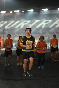 BIB: 27243
                            <button type="button" onclick="openModal(17020637)" class="btn btn-primary btn-sm float-right btn-popup" data-toggle="modal" data-target=".modal-high-quality">
                        <i class="fas fa-shopping-cart"></i> Add to Cart
                    </button>
                                            <button type="button" onclick="isThisMe(17020637, true)" class="btn btn-success btn-sm float-right btn-popup btn-isme hidden" data-toggle="tooltip" data-placement="bottom" title="นี่คือรูปของคุณใช่ไหม คลิกที่นี่เพื่อเอาเข้าอัลบั้ม">
                        <i class="fas fa-plus"></i> Add to album
                    </button>
                    <button type="button" onclick="isThisMe(17020637, false)" class="btn btn-warning btn-sm float-right btn-popup btn-isnotme hidden">
                        <i class="fas fa-ban"></i> Remove from album
                    </button>