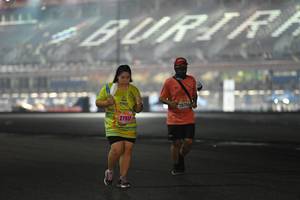 BIB: 2076, 27517
                            <button type="button" onclick="openModal(17025125)" class="btn btn-primary btn-sm float-right btn-popup" data-toggle="modal" data-target=".modal-high-quality">
                        <i class="fas fa-shopping-cart"></i> Add to Cart
                    </button>
                                            <button type="button" onclick="isThisMe(17025125, true)" class="btn btn-success btn-sm float-right btn-popup btn-isme hidden" data-toggle="tooltip" data-placement="bottom" title="นี่คือรูปของคุณใช่ไหม คลิกที่นี่เพื่อเอาเข้าอัลบั้ม">
                        <i class="fas fa-plus"></i> Add to album
                    </button>
                    <button type="button" onclick="isThisMe(17025125, false)" class="btn btn-warning btn-sm float-right btn-popup btn-isnotme hidden">
                        <i class="fas fa-ban"></i> Remove from album
                    </button>