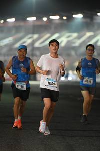 BIB: 10995, 11109, 11188
                            <button type="button" onclick="openModal(17040483)" class="btn btn-primary btn-sm float-right btn-popup" data-toggle="modal" data-target=".modal-high-quality">
                        <i class="fas fa-shopping-cart"></i> Add to Cart
                    </button>
                                            <button type="button" onclick="isThisMe(17040483, true)" class="btn btn-success btn-sm float-right btn-popup btn-isme hidden" data-toggle="tooltip" data-placement="bottom" title="นี่คือรูปของคุณใช่ไหม คลิกที่นี่เพื่อเอาเข้าอัลบั้ม">
                        <i class="fas fa-plus"></i> Add to album
                    </button>
                    <button type="button" onclick="isThisMe(17040483, false)" class="btn btn-warning btn-sm float-right btn-popup btn-isnotme hidden">
                        <i class="fas fa-ban"></i> Remove from album
                    </button>