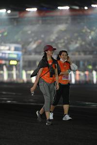 BIB: 2703
                            <button type="button" onclick="openModal(17025008)" class="btn btn-primary btn-sm float-right btn-popup" data-toggle="modal" data-target=".modal-high-quality">
                        <i class="fas fa-shopping-cart"></i> Add to Cart
                    </button>
                                            <button type="button" onclick="isThisMe(17025008, true)" class="btn btn-success btn-sm float-right btn-popup btn-isme hidden" data-toggle="tooltip" data-placement="bottom" title="นี่คือรูปของคุณใช่ไหม คลิกที่นี่เพื่อเอาเข้าอัลบั้ม">
                        <i class="fas fa-plus"></i> Add to album
                    </button>
                    <button type="button" onclick="isThisMe(17025008, false)" class="btn btn-warning btn-sm float-right btn-popup btn-isnotme hidden">
                        <i class="fas fa-ban"></i> Remove from album
                    </button>