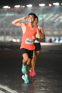 BIB: 20557
                            <button type="button" onclick="openModal(16949238)" class="btn btn-primary btn-sm float-right btn-popup" data-toggle="modal" data-target=".modal-high-quality">
                        <i class="fas fa-shopping-cart"></i> Add to Cart
                    </button>
                                            <button type="button" onclick="isThisMe(16949238, true)" class="btn btn-success btn-sm float-right btn-popup btn-isme hidden" data-toggle="tooltip" data-placement="bottom" title="นี่คือรูปของคุณใช่ไหม คลิกที่นี่เพื่อเอาเข้าอัลบั้ม">
                        <i class="fas fa-plus"></i> Add to album
                    </button>
                    <button type="button" onclick="isThisMe(16949238, false)" class="btn btn-warning btn-sm float-right btn-popup btn-isnotme hidden">
                        <i class="fas fa-ban"></i> Remove from album
                    </button>