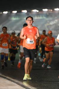 BIB: 904
                            <button type="button" onclick="openModal(16997749)" class="btn btn-primary btn-sm float-right btn-popup" data-toggle="modal" data-target=".modal-high-quality">
                        <i class="fas fa-shopping-cart"></i> Add to Cart
                    </button>
                                            <button type="button" onclick="isThisMe(16997749, true)" class="btn btn-success btn-sm float-right btn-popup btn-isme hidden" data-toggle="tooltip" data-placement="bottom" title="นี่คือรูปของคุณใช่ไหม คลิกที่นี่เพื่อเอาเข้าอัลบั้ม">
                        <i class="fas fa-plus"></i> Add to album
                    </button>
                    <button type="button" onclick="isThisMe(16997749, false)" class="btn btn-warning btn-sm float-right btn-popup btn-isnotme hidden">
                        <i class="fas fa-ban"></i> Remove from album
                    </button>