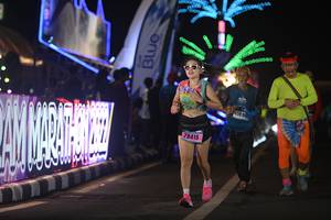 BIB: 4309, 78415
                            <button type="button" onclick="openModal(17210076)" class="btn btn-primary btn-sm float-right btn-popup" data-toggle="modal" data-target=".modal-high-quality">
                        <i class="fas fa-shopping-cart"></i> Add to Cart
                    </button>
                                            <button type="button" onclick="isThisMe(17210076, true)" class="btn btn-success btn-sm float-right btn-popup btn-isme hidden" data-toggle="tooltip" data-placement="bottom" title="นี่คือรูปของคุณใช่ไหม คลิกที่นี่เพื่อเอาเข้าอัลบั้ม">
                        <i class="fas fa-plus"></i> Add to album
                    </button>
                    <button type="button" onclick="isThisMe(17210076, false)" class="btn btn-warning btn-sm float-right btn-popup btn-isnotme hidden">
                        <i class="fas fa-ban"></i> Remove from album
                    </button>