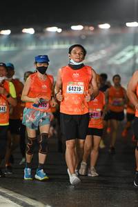 BIB: 065, 342, 5811
                            <button type="button" onclick="openModal(16998790)" class="btn btn-primary btn-sm float-right btn-popup" data-toggle="modal" data-target=".modal-high-quality">
                        <i class="fas fa-shopping-cart"></i> Add to Cart
                    </button>
                                            <button type="button" onclick="isThisMe(16998790, true)" class="btn btn-success btn-sm float-right btn-popup btn-isme hidden" data-toggle="tooltip" data-placement="bottom" title="นี่คือรูปของคุณใช่ไหม คลิกที่นี่เพื่อเอาเข้าอัลบั้ม">
                        <i class="fas fa-plus"></i> Add to album
                    </button>
                    <button type="button" onclick="isThisMe(16998790, false)" class="btn btn-warning btn-sm float-right btn-popup btn-isnotme hidden">
                        <i class="fas fa-ban"></i> Remove from album
                    </button>