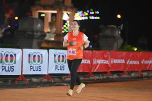 BIB: 2779
                            <button type="button" onclick="openModal(17164638)" class="btn btn-primary btn-sm float-right btn-popup" data-toggle="modal" data-target=".modal-high-quality">
                        <i class="fas fa-shopping-cart"></i> Add to Cart
                    </button>
                                            <button type="button" onclick="isThisMe(17164638, true)" class="btn btn-success btn-sm float-right btn-popup btn-isme hidden" data-toggle="tooltip" data-placement="bottom" title="นี่คือรูปของคุณใช่ไหม คลิกที่นี่เพื่อเอาเข้าอัลบั้ม">
                        <i class="fas fa-plus"></i> Add to album
                    </button>
                    <button type="button" onclick="isThisMe(17164638, false)" class="btn btn-warning btn-sm float-right btn-popup btn-isnotme hidden">
                        <i class="fas fa-ban"></i> Remove from album
                    </button>