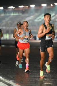 BIB: 2095, 20090
                            <button type="button" onclick="openModal(16948224)" class="btn btn-primary btn-sm float-right btn-popup" data-toggle="modal" data-target=".modal-high-quality">
                        <i class="fas fa-shopping-cart"></i> Add to Cart
                    </button>
                                            <button type="button" onclick="isThisMe(16948224, true)" class="btn btn-success btn-sm float-right btn-popup btn-isme hidden" data-toggle="tooltip" data-placement="bottom" title="นี่คือรูปของคุณใช่ไหม คลิกที่นี่เพื่อเอาเข้าอัลบั้ม">
                        <i class="fas fa-plus"></i> Add to album
                    </button>
                    <button type="button" onclick="isThisMe(16948224, false)" class="btn btn-warning btn-sm float-right btn-popup btn-isnotme hidden">
                        <i class="fas fa-ban"></i> Remove from album
                    </button>