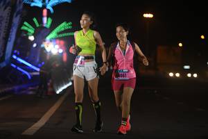 BIB: 409, 44061
                            <button type="button" onclick="openModal(17212472)" class="btn btn-primary btn-sm float-right btn-popup" data-toggle="modal" data-target=".modal-high-quality">
                        <i class="fas fa-shopping-cart"></i> Add to Cart
                    </button>
                                            <button type="button" onclick="isThisMe(17212472, true)" class="btn btn-success btn-sm float-right btn-popup btn-isme hidden" data-toggle="tooltip" data-placement="bottom" title="นี่คือรูปของคุณใช่ไหม คลิกที่นี่เพื่อเอาเข้าอัลบั้ม">
                        <i class="fas fa-plus"></i> Add to album
                    </button>
                    <button type="button" onclick="isThisMe(17212472, false)" class="btn btn-warning btn-sm float-right btn-popup btn-isnotme hidden">
                        <i class="fas fa-ban"></i> Remove from album
                    </button>