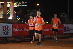 BIB: 26012, 23601, 22335
                            <button type="button" onclick="openModal(17163493)" class="btn btn-primary btn-sm float-right btn-popup" data-toggle="modal" data-target=".modal-high-quality">
                        <i class="fas fa-shopping-cart"></i> Add to Cart
                    </button>
                                            <button type="button" onclick="isThisMe(17163493, true)" class="btn btn-success btn-sm float-right btn-popup btn-isme hidden" data-toggle="tooltip" data-placement="bottom" title="นี่คือรูปของคุณใช่ไหม คลิกที่นี่เพื่อเอาเข้าอัลบั้ม">
                        <i class="fas fa-plus"></i> Add to album
                    </button>
                    <button type="button" onclick="isThisMe(17163493, false)" class="btn btn-warning btn-sm float-right btn-popup btn-isnotme hidden">
                        <i class="fas fa-ban"></i> Remove from album
                    </button>