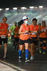 BIB: 2900, 20834
                            <button type="button" onclick="openModal(17010290)" class="btn btn-primary btn-sm float-right btn-popup" data-toggle="modal" data-target=".modal-high-quality">
                        <i class="fas fa-shopping-cart"></i> Add to Cart
                    </button>
                                            <button type="button" onclick="isThisMe(17010290, true)" class="btn btn-success btn-sm float-right btn-popup btn-isme hidden" data-toggle="tooltip" data-placement="bottom" title="นี่คือรูปของคุณใช่ไหม คลิกที่นี่เพื่อเอาเข้าอัลบั้ม">
                        <i class="fas fa-plus"></i> Add to album
                    </button>
                    <button type="button" onclick="isThisMe(17010290, false)" class="btn btn-warning btn-sm float-right btn-popup btn-isnotme hidden">
                        <i class="fas fa-ban"></i> Remove from album
                    </button>