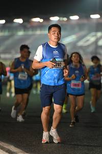 BIB: 782, 13613
                            <button type="button" onclick="openModal(17050341)" class="btn btn-primary btn-sm float-right btn-popup" data-toggle="modal" data-target=".modal-high-quality">
                        <i class="fas fa-shopping-cart"></i> Add to Cart
                    </button>
                                            <button type="button" onclick="isThisMe(17050341, true)" class="btn btn-success btn-sm float-right btn-popup btn-isme hidden" data-toggle="tooltip" data-placement="bottom" title="นี่คือรูปของคุณใช่ไหม คลิกที่นี่เพื่อเอาเข้าอัลบั้ม">
                        <i class="fas fa-plus"></i> Add to album
                    </button>
                    <button type="button" onclick="isThisMe(17050341, false)" class="btn btn-warning btn-sm float-right btn-popup btn-isnotme hidden">
                        <i class="fas fa-ban"></i> Remove from album
                    </button>