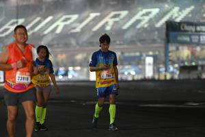 BIB: 2709, 23918
                            <button type="button" onclick="openModal(17025089)" class="btn btn-primary btn-sm float-right btn-popup" data-toggle="modal" data-target=".modal-high-quality">
                        <i class="fas fa-shopping-cart"></i> Add to Cart
                    </button>
                                            <button type="button" onclick="isThisMe(17025089, true)" class="btn btn-success btn-sm float-right btn-popup btn-isme hidden" data-toggle="tooltip" data-placement="bottom" title="นี่คือรูปของคุณใช่ไหม คลิกที่นี่เพื่อเอาเข้าอัลบั้ม">
                        <i class="fas fa-plus"></i> Add to album
                    </button>
                    <button type="button" onclick="isThisMe(17025089, false)" class="btn btn-warning btn-sm float-right btn-popup btn-isnotme hidden">
                        <i class="fas fa-ban"></i> Remove from album
                    </button>