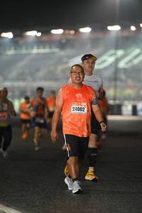 BIB: 24002
                            <button type="button" onclick="openModal(17020290)" class="btn btn-primary btn-sm float-right btn-popup" data-toggle="modal" data-target=".modal-high-quality">
                        <i class="fas fa-shopping-cart"></i> Add to Cart
                    </button>
                                            <button type="button" onclick="isThisMe(17020290, true)" class="btn btn-success btn-sm float-right btn-popup btn-isme hidden" data-toggle="tooltip" data-placement="bottom" title="นี่คือรูปของคุณใช่ไหม คลิกที่นี่เพื่อเอาเข้าอัลบั้ม">
                        <i class="fas fa-plus"></i> Add to album
                    </button>
                    <button type="button" onclick="isThisMe(17020290, false)" class="btn btn-warning btn-sm float-right btn-popup btn-isnotme hidden">
                        <i class="fas fa-ban"></i> Remove from album
                    </button>