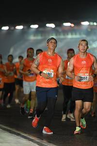 BIB: 961, 2252
                            <button type="button" onclick="openModal(16988221)" class="btn btn-primary btn-sm float-right btn-popup" data-toggle="modal" data-target=".modal-high-quality">
                        <i class="fas fa-shopping-cart"></i> Add to Cart
                    </button>
                                            <button type="button" onclick="isThisMe(16988221, true)" class="btn btn-success btn-sm float-right btn-popup btn-isme hidden" data-toggle="tooltip" data-placement="bottom" title="นี่คือรูปของคุณใช่ไหม คลิกที่นี่เพื่อเอาเข้าอัลบั้ม">
                        <i class="fas fa-plus"></i> Add to album
                    </button>
                    <button type="button" onclick="isThisMe(16988221, false)" class="btn btn-warning btn-sm float-right btn-popup btn-isnotme hidden">
                        <i class="fas fa-ban"></i> Remove from album
                    </button>