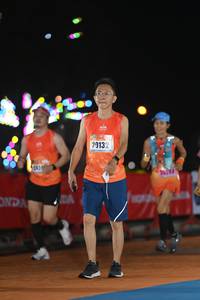 BIB: 20132
                            <button type="button" onclick="openModal(17183453)" class="btn btn-primary btn-sm float-right btn-popup" data-toggle="modal" data-target=".modal-high-quality">
                        <i class="fas fa-shopping-cart"></i> Add to Cart
                    </button>
                                            <button type="button" onclick="isThisMe(17183453, true)" class="btn btn-success btn-sm float-right btn-popup btn-isme hidden" data-toggle="tooltip" data-placement="bottom" title="นี่คือรูปของคุณใช่ไหม คลิกที่นี่เพื่อเอาเข้าอัลบั้ม">
                        <i class="fas fa-plus"></i> Add to album
                    </button>
                    <button type="button" onclick="isThisMe(17183453, false)" class="btn btn-warning btn-sm float-right btn-popup btn-isnotme hidden">
                        <i class="fas fa-ban"></i> Remove from album
                    </button>