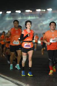 BIB: 802, 23579, 26093
                            <button type="button" onclick="openModal(16991898)" class="btn btn-primary btn-sm float-right btn-popup" data-toggle="modal" data-target=".modal-high-quality">
                        <i class="fas fa-shopping-cart"></i> Add to Cart
                    </button>
                                            <button type="button" onclick="isThisMe(16991898, true)" class="btn btn-success btn-sm float-right btn-popup btn-isme hidden" data-toggle="tooltip" data-placement="bottom" title="นี่คือรูปของคุณใช่ไหม คลิกที่นี่เพื่อเอาเข้าอัลบั้ม">
                        <i class="fas fa-plus"></i> Add to album
                    </button>
                    <button type="button" onclick="isThisMe(16991898, false)" class="btn btn-warning btn-sm float-right btn-popup btn-isnotme hidden">
                        <i class="fas fa-ban"></i> Remove from album
                    </button>