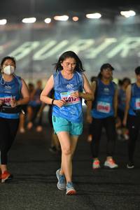 BIB: 13013
                            <button type="button" onclick="openModal(17068225)" class="btn btn-primary btn-sm float-right btn-popup" data-toggle="modal" data-target=".modal-high-quality">
                        <i class="fas fa-shopping-cart"></i> Add to Cart
                    </button>
                                            <button type="button" onclick="isThisMe(17068225, true)" class="btn btn-success btn-sm float-right btn-popup btn-isme hidden" data-toggle="tooltip" data-placement="bottom" title="นี่คือรูปของคุณใช่ไหม คลิกที่นี่เพื่อเอาเข้าอัลบั้ม">
                        <i class="fas fa-plus"></i> Add to album
                    </button>
                    <button type="button" onclick="isThisMe(17068225, false)" class="btn btn-warning btn-sm float-right btn-popup btn-isnotme hidden">
                        <i class="fas fa-ban"></i> Remove from album
                    </button>
