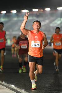 BIB: 0771
                            <button type="button" onclick="openModal(16969479)" class="btn btn-primary btn-sm float-right btn-popup" data-toggle="modal" data-target=".modal-high-quality">
                        <i class="fas fa-shopping-cart"></i> Add to Cart
                    </button>
                                            <button type="button" onclick="isThisMe(16969479, true)" class="btn btn-success btn-sm float-right btn-popup btn-isme hidden" data-toggle="tooltip" data-placement="bottom" title="นี่คือรูปของคุณใช่ไหม คลิกที่นี่เพื่อเอาเข้าอัลบั้ม">
                        <i class="fas fa-plus"></i> Add to album
                    </button>
                    <button type="button" onclick="isThisMe(16969479, false)" class="btn btn-warning btn-sm float-right btn-popup btn-isnotme hidden">
                        <i class="fas fa-ban"></i> Remove from album
                    </button>