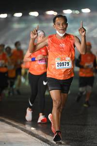 BIB: 20979
                            <button type="button" onclick="openModal(16992854)" class="btn btn-primary btn-sm float-right btn-popup" data-toggle="modal" data-target=".modal-high-quality">
                        <i class="fas fa-shopping-cart"></i> Add to Cart
                    </button>
                                            <button type="button" onclick="isThisMe(16992854, true)" class="btn btn-success btn-sm float-right btn-popup btn-isme hidden" data-toggle="tooltip" data-placement="bottom" title="นี่คือรูปของคุณใช่ไหม คลิกที่นี่เพื่อเอาเข้าอัลบั้ม">
                        <i class="fas fa-plus"></i> Add to album
                    </button>
                    <button type="button" onclick="isThisMe(16992854, false)" class="btn btn-warning btn-sm float-right btn-popup btn-isnotme hidden">
                        <i class="fas fa-ban"></i> Remove from album
                    </button>