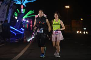 BIB: 3056, 440, 500
                            <button type="button" onclick="openModal(17211301)" class="btn btn-primary btn-sm float-right btn-popup" data-toggle="modal" data-target=".modal-high-quality">
                        <i class="fas fa-shopping-cart"></i> Add to Cart
                    </button>
                                            <button type="button" onclick="isThisMe(17211301, true)" class="btn btn-success btn-sm float-right btn-popup btn-isme hidden" data-toggle="tooltip" data-placement="bottom" title="นี่คือรูปของคุณใช่ไหม คลิกที่นี่เพื่อเอาเข้าอัลบั้ม">
                        <i class="fas fa-plus"></i> Add to album
                    </button>
                    <button type="button" onclick="isThisMe(17211301, false)" class="btn btn-warning btn-sm float-right btn-popup btn-isnotme hidden">
                        <i class="fas fa-ban"></i> Remove from album
                    </button>