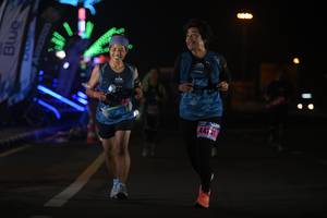 BIB: 4431
                            <button type="button" onclick="openModal(17207963)" class="btn btn-primary btn-sm float-right btn-popup" data-toggle="modal" data-target=".modal-high-quality">
                        <i class="fas fa-shopping-cart"></i> Add to Cart
                    </button>
                                            <button type="button" onclick="isThisMe(17207963, true)" class="btn btn-success btn-sm float-right btn-popup btn-isme hidden" data-toggle="tooltip" data-placement="bottom" title="นี่คือรูปของคุณใช่ไหม คลิกที่นี่เพื่อเอาเข้าอัลบั้ม">
                        <i class="fas fa-plus"></i> Add to album
                    </button>
                    <button type="button" onclick="isThisMe(17207963, false)" class="btn btn-warning btn-sm float-right btn-popup btn-isnotme hidden">
                        <i class="fas fa-ban"></i> Remove from album
                    </button>