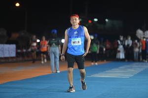 BIB: 94120
                            <button type="button" onclick="openModal(17163586)" class="btn btn-primary btn-sm float-right btn-popup" data-toggle="modal" data-target=".modal-high-quality">
                        <i class="fas fa-shopping-cart"></i> Add to Cart
                    </button>
                                            <button type="button" onclick="isThisMe(17163586, true)" class="btn btn-success btn-sm float-right btn-popup btn-isme hidden" data-toggle="tooltip" data-placement="bottom" title="นี่คือรูปของคุณใช่ไหม คลิกที่นี่เพื่อเอาเข้าอัลบั้ม">
                        <i class="fas fa-plus"></i> Add to album
                    </button>
                    <button type="button" onclick="isThisMe(17163586, false)" class="btn btn-warning btn-sm float-right btn-popup btn-isnotme hidden">
                        <i class="fas fa-ban"></i> Remove from album
                    </button>