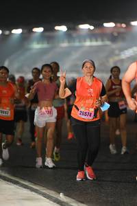 BIB: 26574, 0083
                            <button type="button" onclick="openModal(17015758)" class="btn btn-primary btn-sm float-right btn-popup" data-toggle="modal" data-target=".modal-high-quality">
                        <i class="fas fa-shopping-cart"></i> Add to Cart
                    </button>
                                            <button type="button" onclick="isThisMe(17015758, true)" class="btn btn-success btn-sm float-right btn-popup btn-isme hidden" data-toggle="tooltip" data-placement="bottom" title="นี่คือรูปของคุณใช่ไหม คลิกที่นี่เพื่อเอาเข้าอัลบั้ม">
                        <i class="fas fa-plus"></i> Add to album
                    </button>
                    <button type="button" onclick="isThisMe(17015758, false)" class="btn btn-warning btn-sm float-right btn-popup btn-isnotme hidden">
                        <i class="fas fa-ban"></i> Remove from album
                    </button>