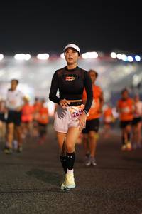 BIB: 262
                            <button type="button" onclick="openModal(17006299)" class="btn btn-primary btn-sm float-right btn-popup" data-toggle="modal" data-target=".modal-high-quality">
                        <i class="fas fa-shopping-cart"></i> Add to Cart
                    </button>
                                            <button type="button" onclick="isThisMe(17006299, true)" class="btn btn-success btn-sm float-right btn-popup btn-isme hidden" data-toggle="tooltip" data-placement="bottom" title="นี่คือรูปของคุณใช่ไหม คลิกที่นี่เพื่อเอาเข้าอัลบั้ม">
                        <i class="fas fa-plus"></i> Add to album
                    </button>
                    <button type="button" onclick="isThisMe(17006299, false)" class="btn btn-warning btn-sm float-right btn-popup btn-isnotme hidden">
                        <i class="fas fa-ban"></i> Remove from album
                    </button>