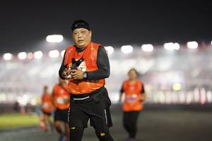 BIB: 
                            <button type="button" onclick="openModal(17044983)" class="btn btn-primary btn-sm float-right btn-popup" data-toggle="modal" data-target=".modal-high-quality">
                        <i class="fas fa-shopping-cart"></i> Add to Cart
                    </button>
                                            <button type="button" onclick="isThisMe(17044983, true)" class="btn btn-success btn-sm float-right btn-popup btn-isme hidden" data-toggle="tooltip" data-placement="bottom" title="นี่คือรูปของคุณใช่ไหม คลิกที่นี่เพื่อเอาเข้าอัลบั้ม">
                        <i class="fas fa-plus"></i> Add to album
                    </button>
                    <button type="button" onclick="isThisMe(17044983, false)" class="btn btn-warning btn-sm float-right btn-popup btn-isnotme hidden">
                        <i class="fas fa-ban"></i> Remove from album
                    </button>