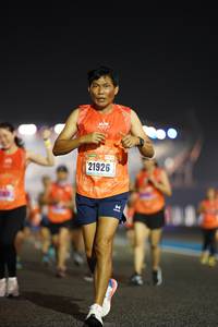 BIB: 21926
                            <button type="button" onclick="openModal(16999850)" class="btn btn-primary btn-sm float-right btn-popup" data-toggle="modal" data-target=".modal-high-quality">
                        <i class="fas fa-shopping-cart"></i> Add to Cart
                    </button>
                                            <button type="button" onclick="isThisMe(16999850, true)" class="btn btn-success btn-sm float-right btn-popup btn-isme hidden" data-toggle="tooltip" data-placement="bottom" title="นี่คือรูปของคุณใช่ไหม คลิกที่นี่เพื่อเอาเข้าอัลบั้ม">
                        <i class="fas fa-plus"></i> Add to album
                    </button>
                    <button type="button" onclick="isThisMe(16999850, false)" class="btn btn-warning btn-sm float-right btn-popup btn-isnotme hidden">
                        <i class="fas fa-ban"></i> Remove from album
                    </button>