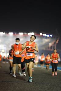 BIB: 2680
                            <button type="button" onclick="openModal(17039751)" class="btn btn-primary btn-sm float-right btn-popup" data-toggle="modal" data-target=".modal-high-quality">
                        <i class="fas fa-shopping-cart"></i> Add to Cart
                    </button>
                                            <button type="button" onclick="isThisMe(17039751, true)" class="btn btn-success btn-sm float-right btn-popup btn-isme hidden" data-toggle="tooltip" data-placement="bottom" title="นี่คือรูปของคุณใช่ไหม คลิกที่นี่เพื่อเอาเข้าอัลบั้ม">
                        <i class="fas fa-plus"></i> Add to album
                    </button>
                    <button type="button" onclick="isThisMe(17039751, false)" class="btn btn-warning btn-sm float-right btn-popup btn-isnotme hidden">
                        <i class="fas fa-ban"></i> Remove from album
                    </button>