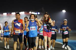 BIB: 1279, 137, 23092, 225, 1330
                            <button type="button" onclick="openModal(17096199)" class="btn btn-primary btn-sm float-right btn-popup" data-toggle="modal" data-target=".modal-high-quality">
                        <i class="fas fa-shopping-cart"></i> Add to Cart
                    </button>
                                            <button type="button" onclick="isThisMe(17096199, true)" class="btn btn-success btn-sm float-right btn-popup btn-isme hidden" data-toggle="tooltip" data-placement="bottom" title="นี่คือรูปของคุณใช่ไหม คลิกที่นี่เพื่อเอาเข้าอัลบั้ม">
                        <i class="fas fa-plus"></i> Add to album
                    </button>
                    <button type="button" onclick="isThisMe(17096199, false)" class="btn btn-warning btn-sm float-right btn-popup btn-isnotme hidden">
                        <i class="fas fa-ban"></i> Remove from album
                    </button>